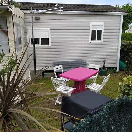 Campsite Mobil-home 54 Au Parc Residentiel De La - 4 Personnes *