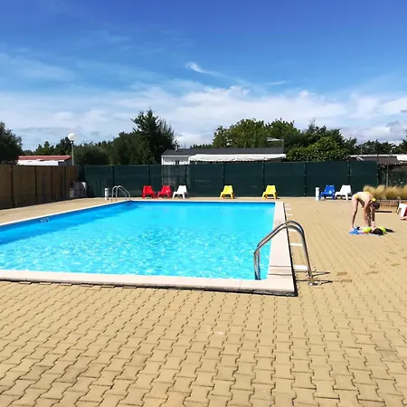Campsite Mobil-home 54 Au Parc Residentiel De La - 4 Personnes *